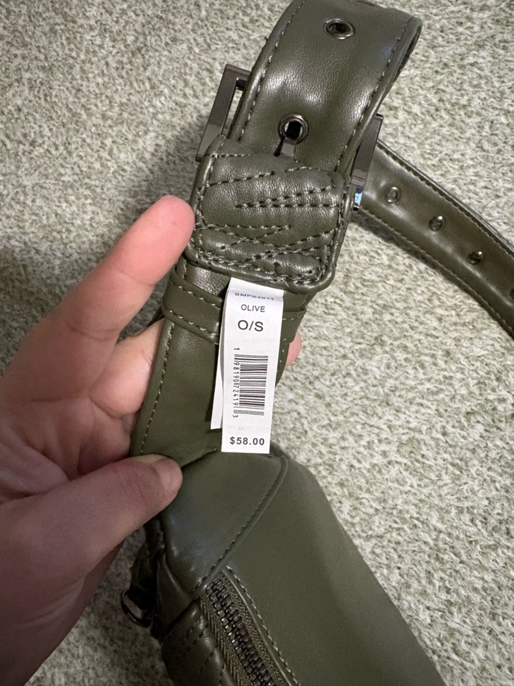 Steve Madden Olive Green Textured Crossbody Belt Bag - Picture 2 of 6